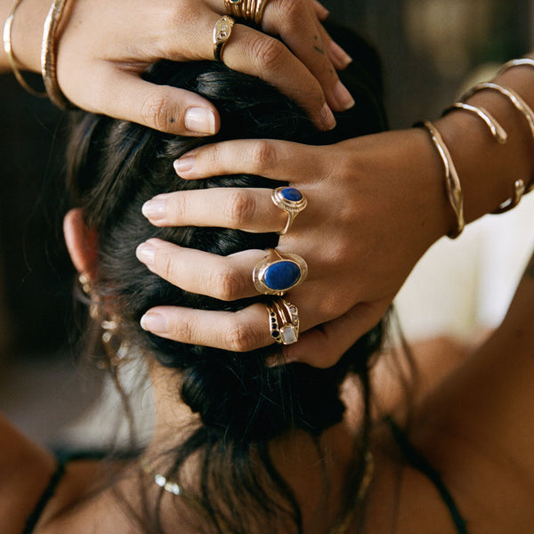 Inanna Lapis Shield Ring | Gold