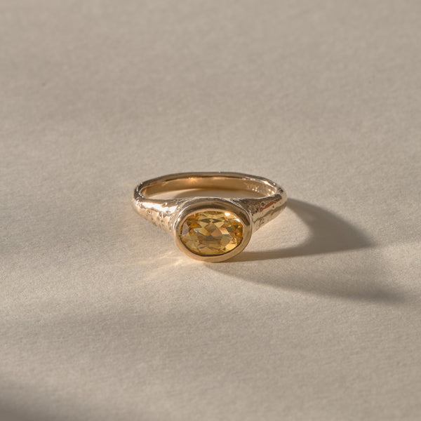 Solara Citrine Signet Ring | Gold