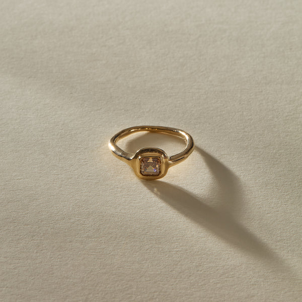 Nooré Square Step Cut Champagne Diamond Ring