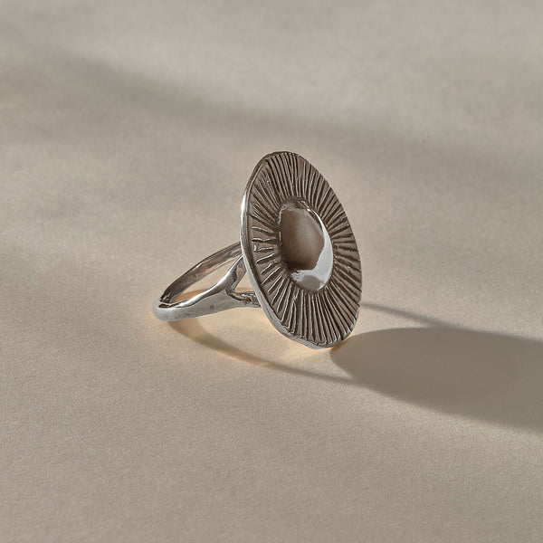 Heart of the Sun Ring | Silver
