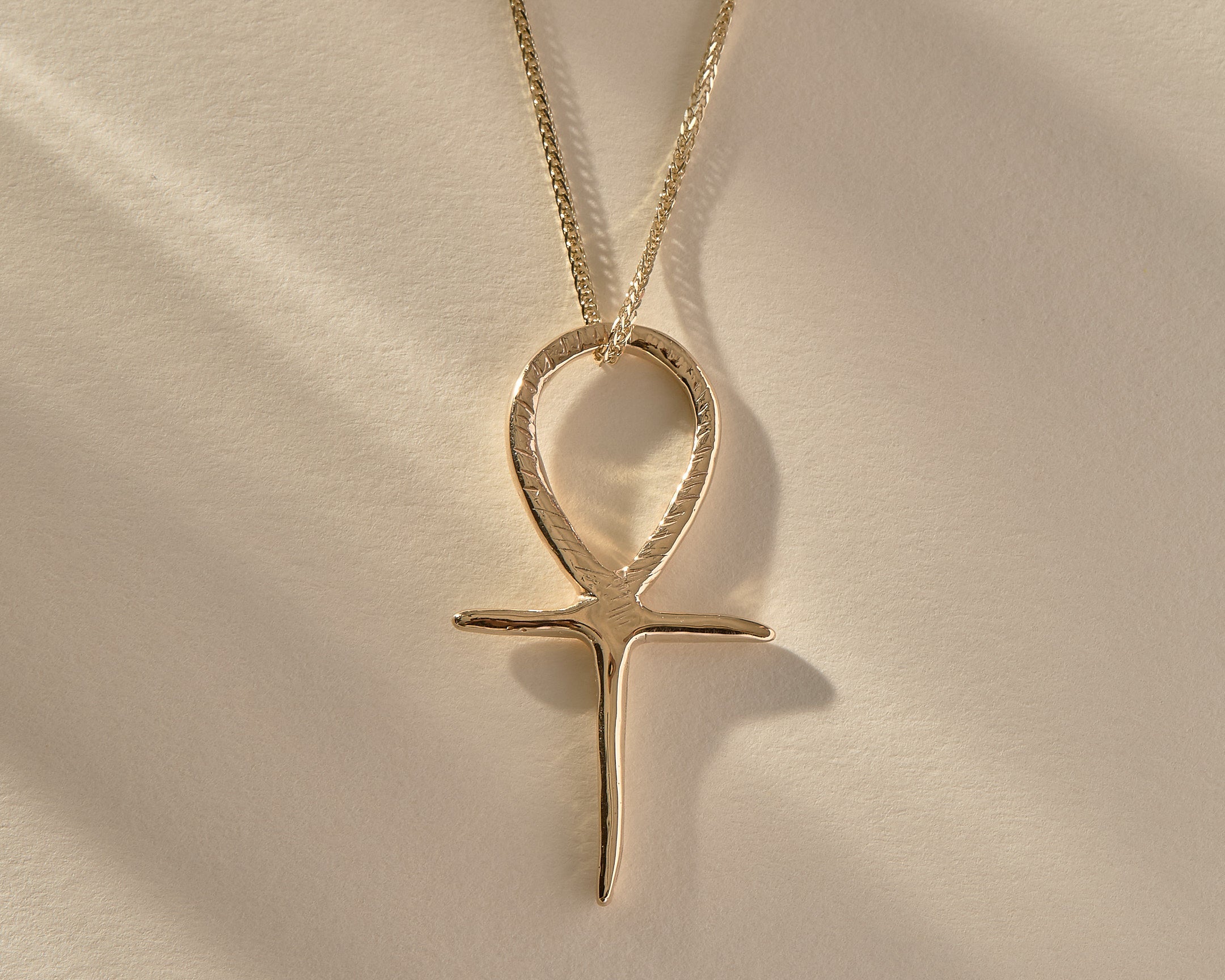 The Ankh by Catori Life  in solid gold.